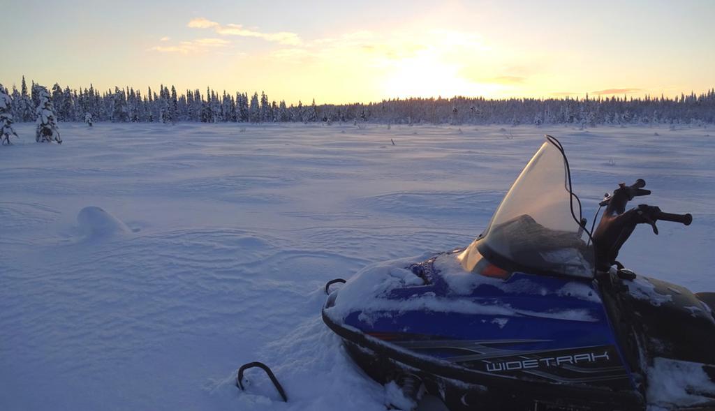 Lapland Snow Cabin Masugnsbyn エクステリア 写真